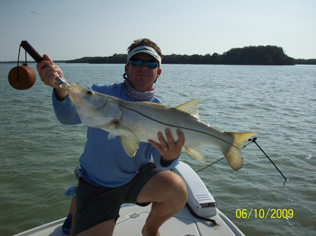 Captain Dustin Fishing Charters-Holiday必去景点