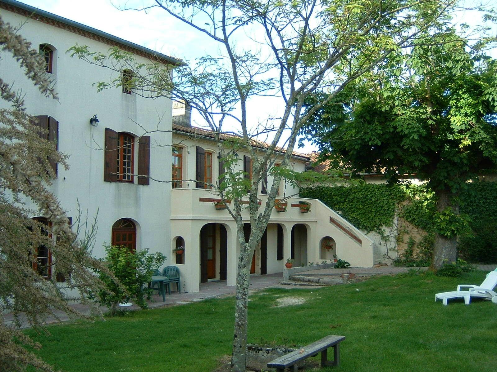 Chateau Fredignac-官方