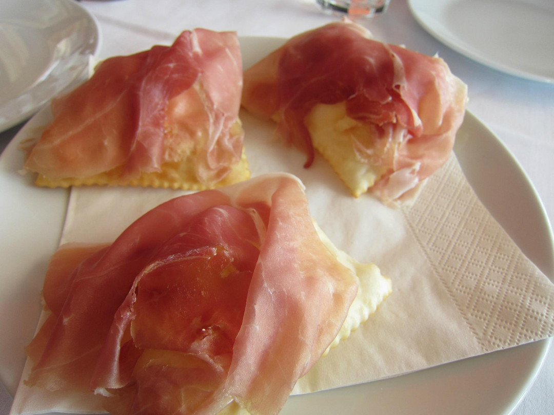 Sol Levante Tour-博洛尼亚必去景点