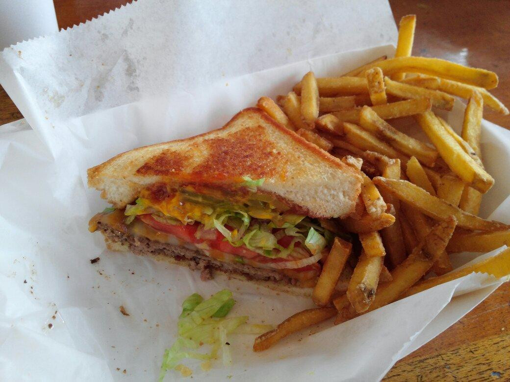 玛丽埃塔餐馆和美食-The Red Eyed Mule