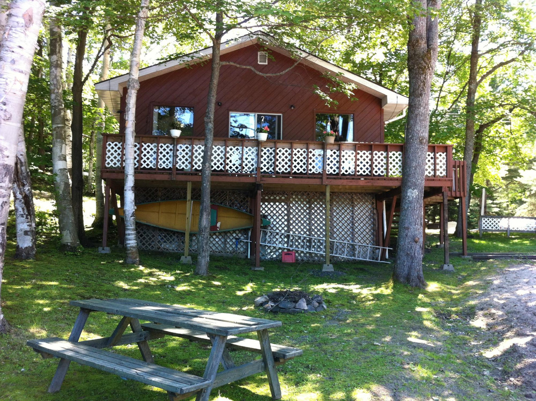 Lakeview Cottages