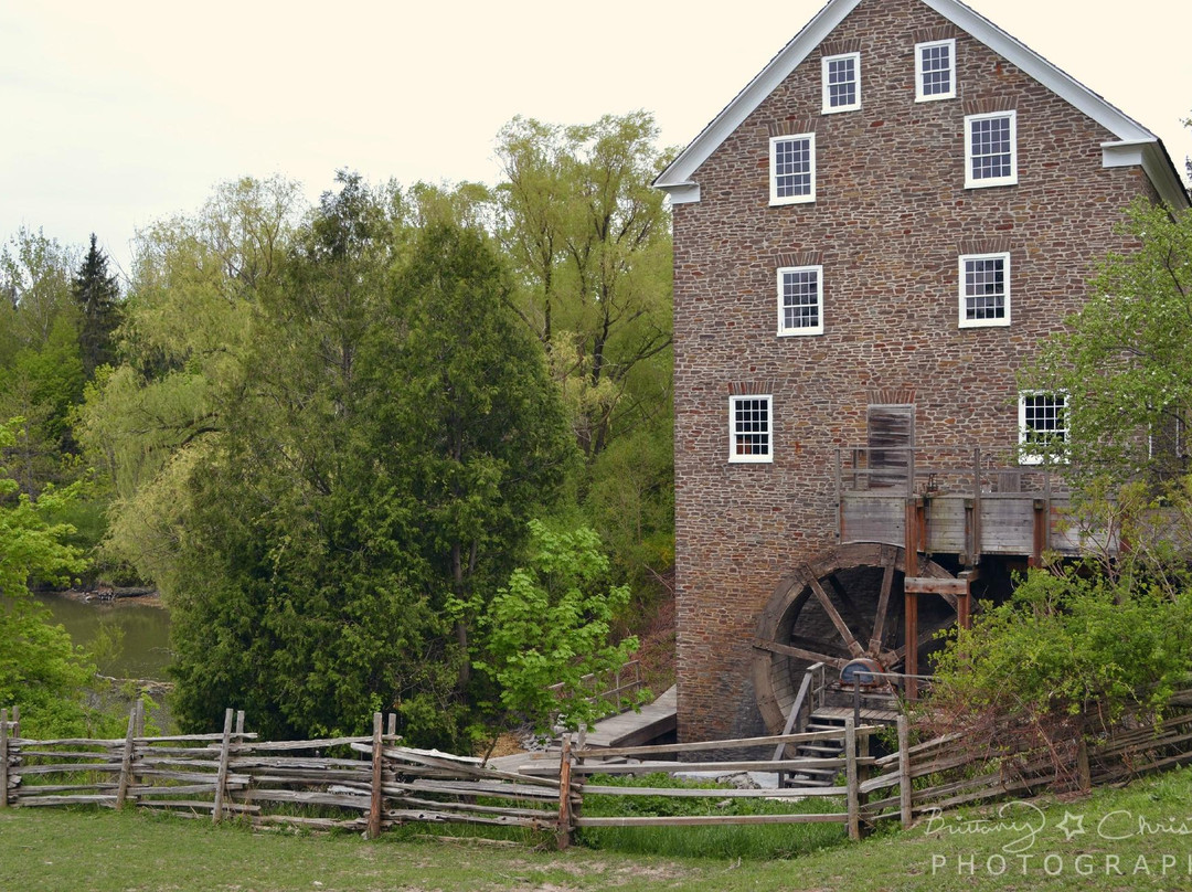 黑溪拓荒村-多伦多必去景点