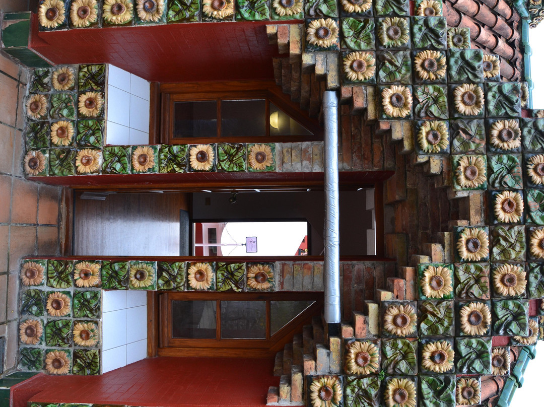 El Capricho de Gaudí-科米利亚斯必去景点