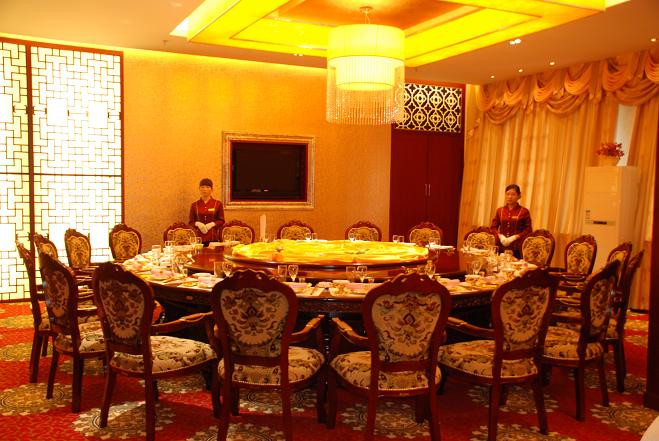 天辰大酒店主图