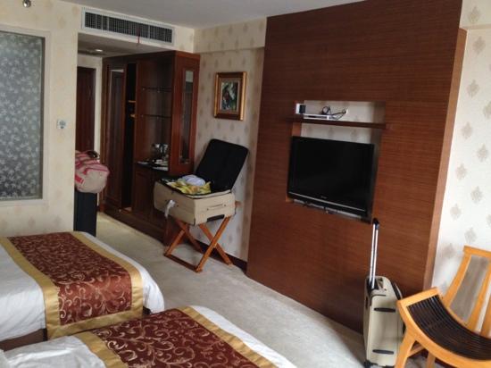 延城大酒店-客卧