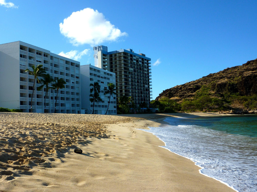 Makaha Beach Cabanas