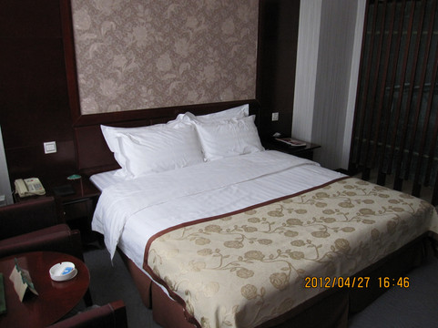 虹桥大酒店主图