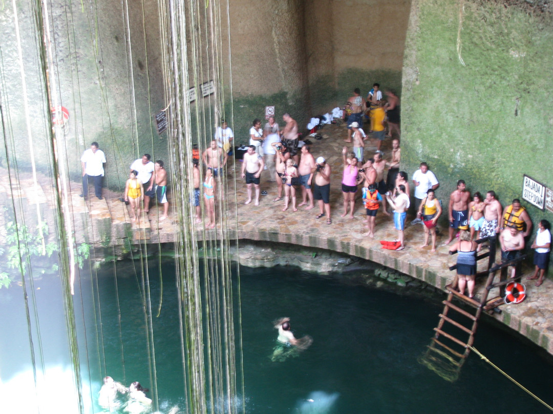 Sacred Cenote-奇琴伊察必去景点