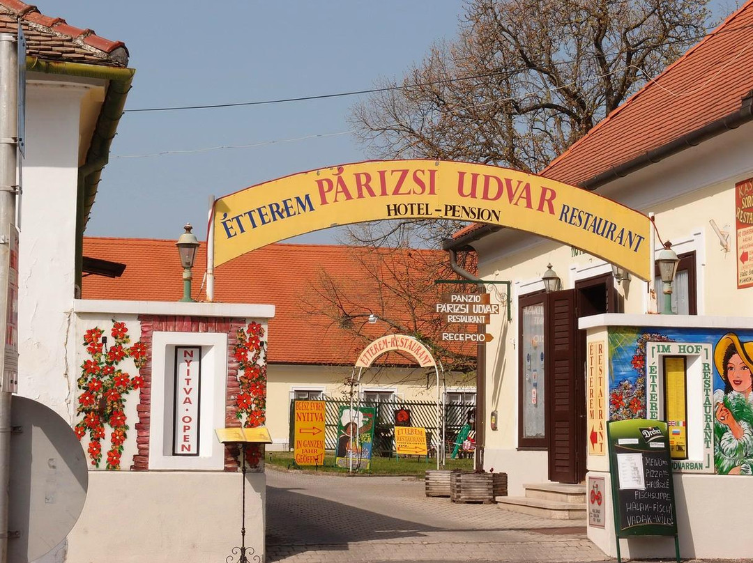 Parizsi Udvar Panzio