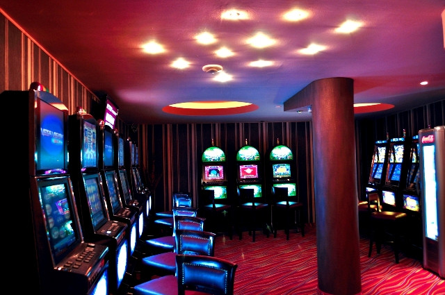 卢克索大楼酒店主图