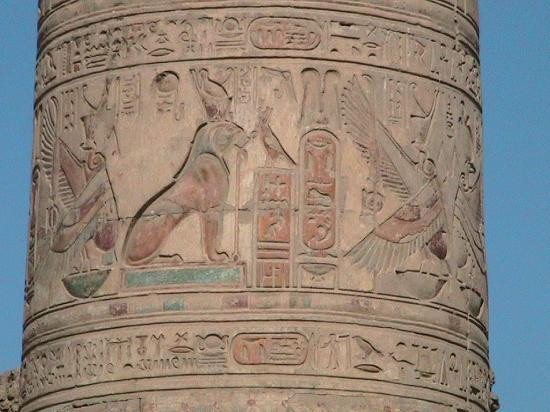 巴哈瑞哈特谢普苏特神殿-卢克索必去景点