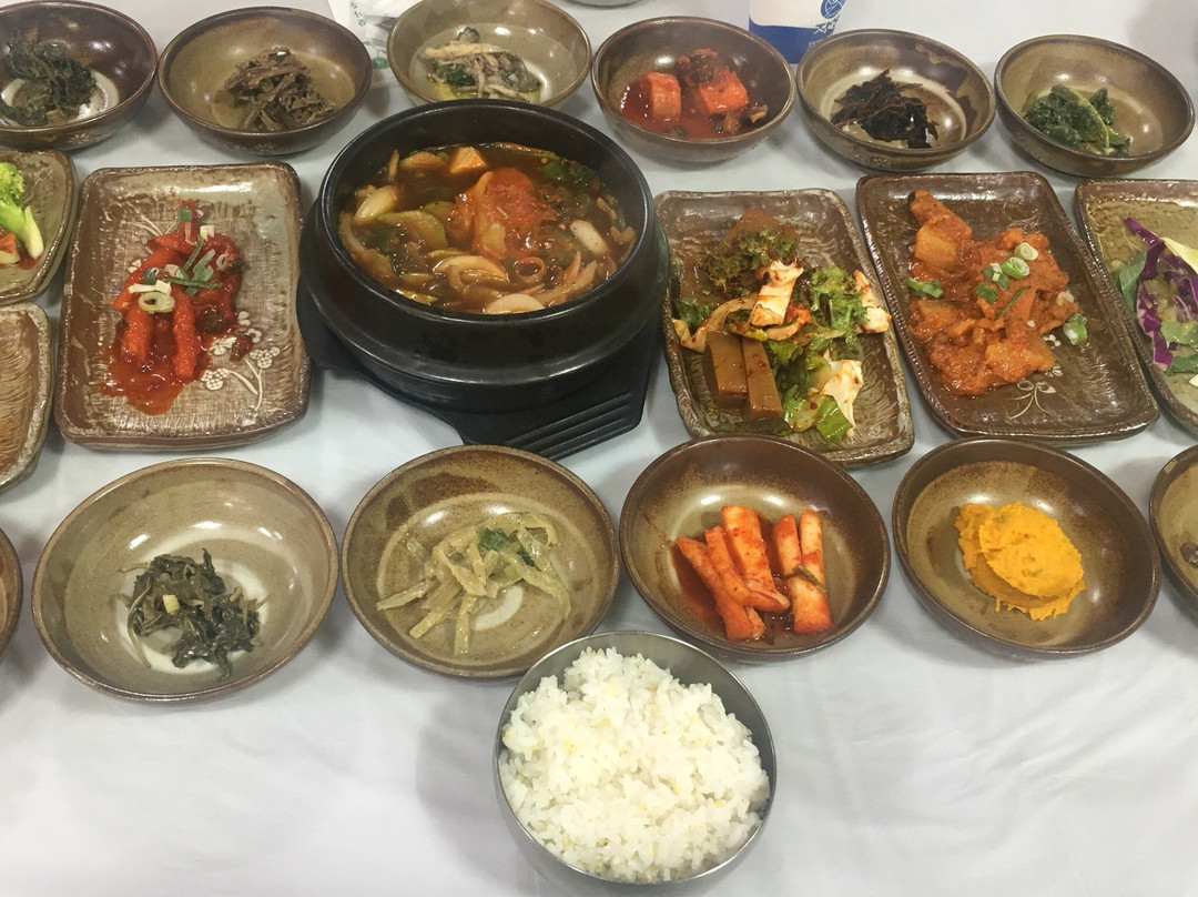 忠清北道餐馆和美食-Cheongsol Restaurant