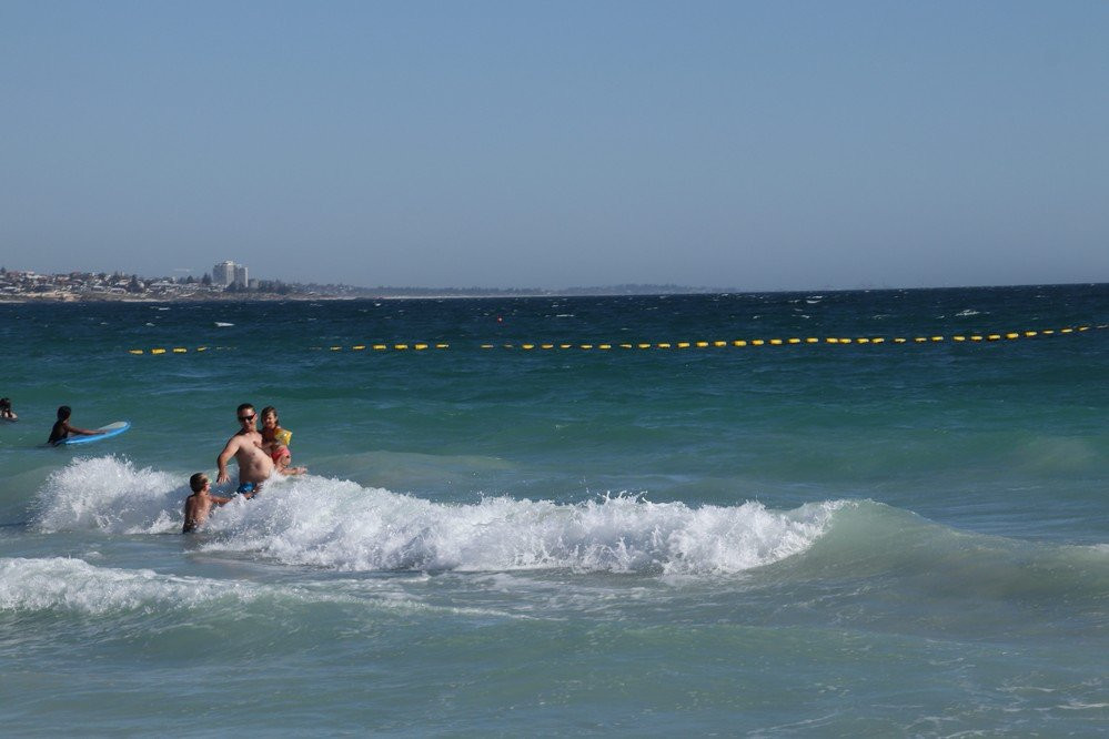 Sorrento Beach景点图片