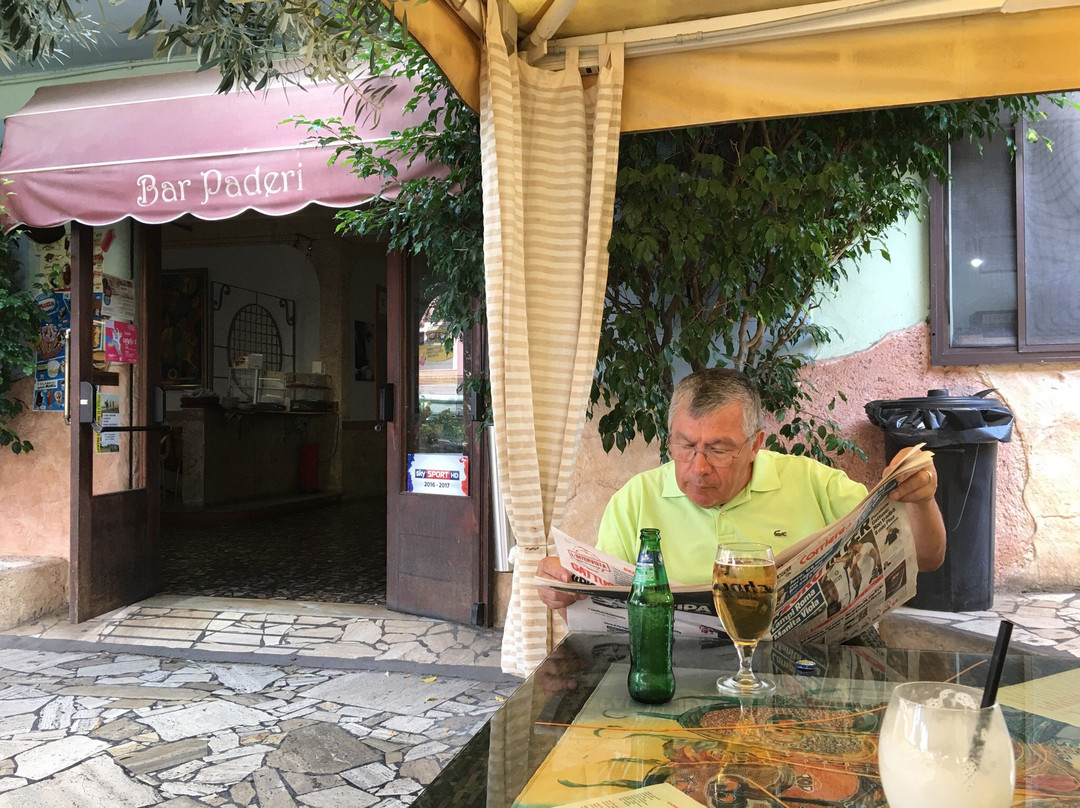Muravera餐馆和美食-Bar Paderi