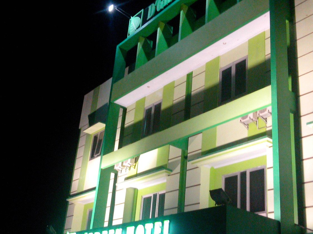 Dobonsolo酒店住宿-德绿色酒店