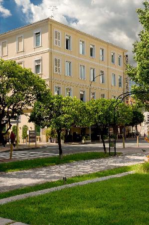 Claridge's Hotel-浴室