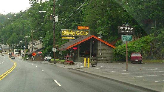 Hillbilly Golf-盖林柏格必去景点