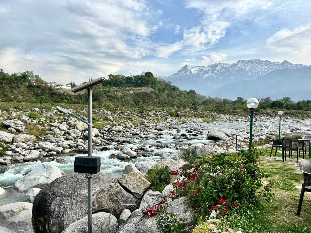 Neugal Riverfront Resort主图