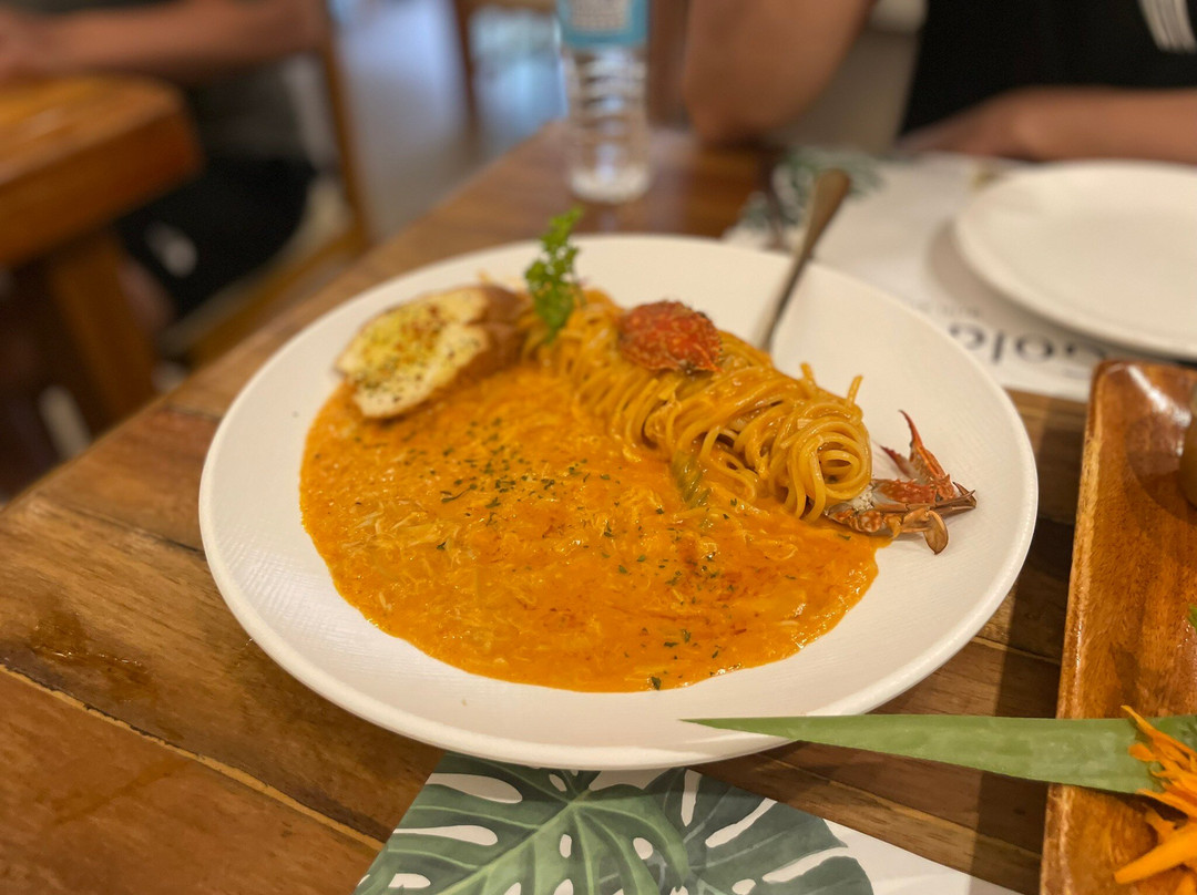 Gold Mango Grill & Restaurant (拉普拉普)餐厅/美食点评 餐厅地址/餐厅电话/餐厅周边信息/餐厅推荐菜