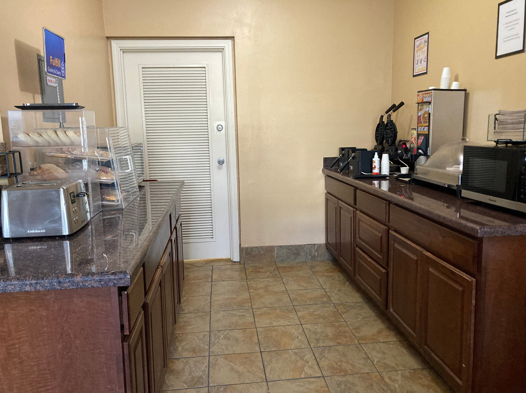 Best Western Salinas Valley Inn & Suites主图