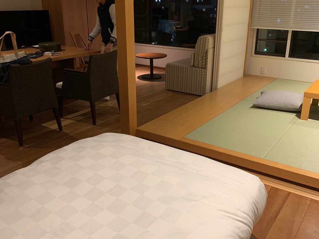 白良庄大酒店主图