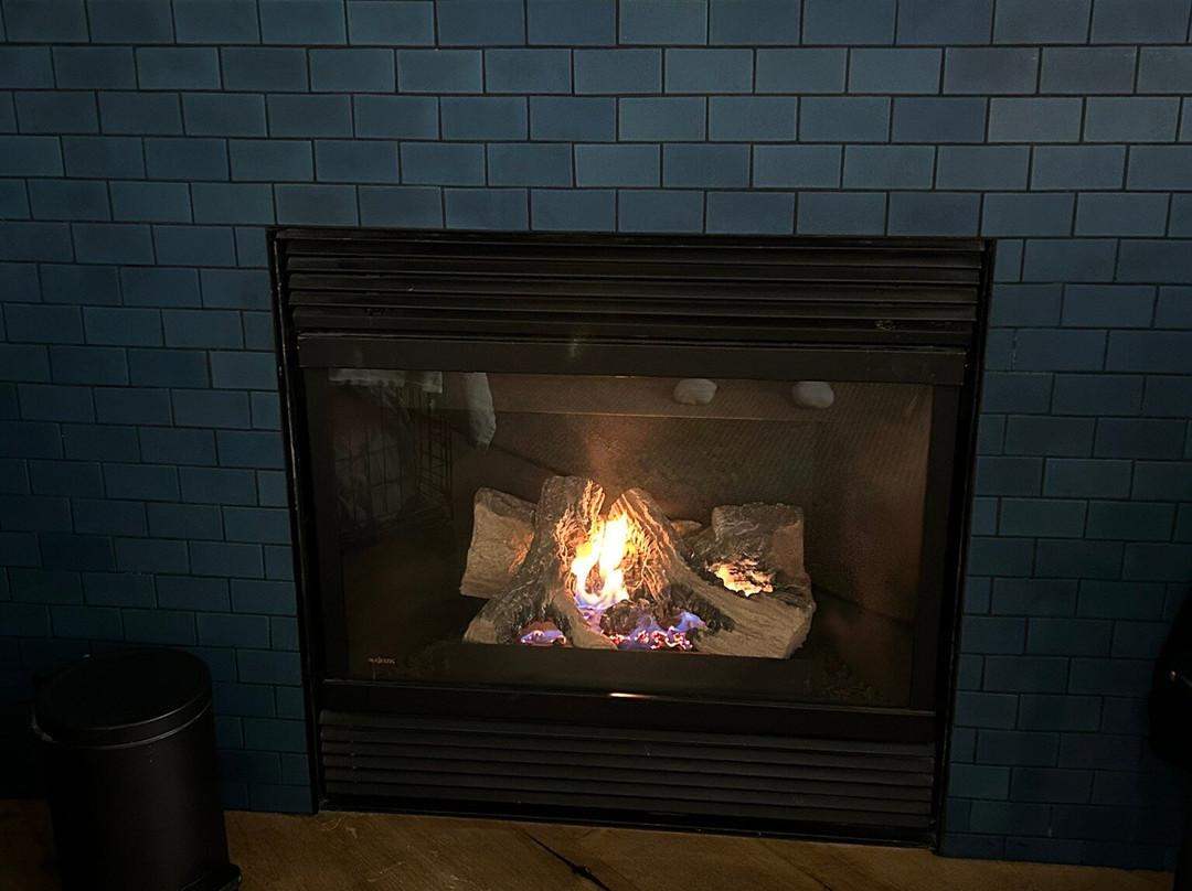 圣路易斯朗泉旅舍主图