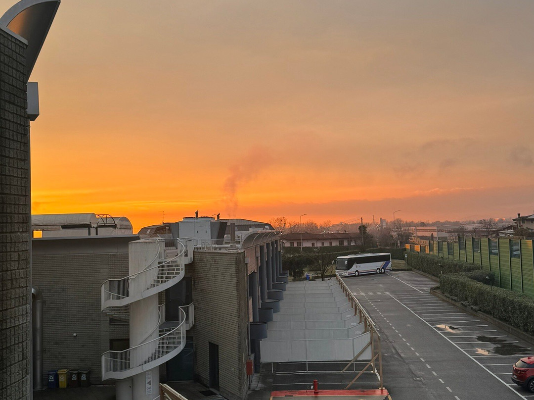 Airport Hotel Bergamo主图