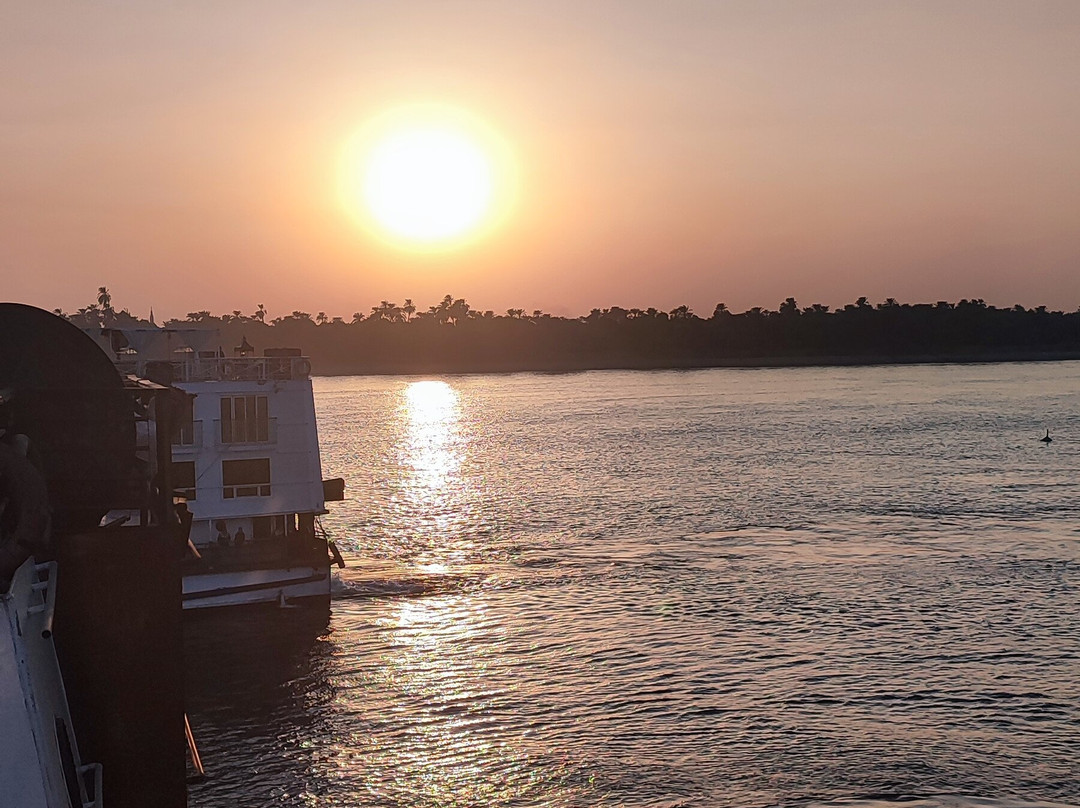 Esencia de Egipto-亚斯文必去景点