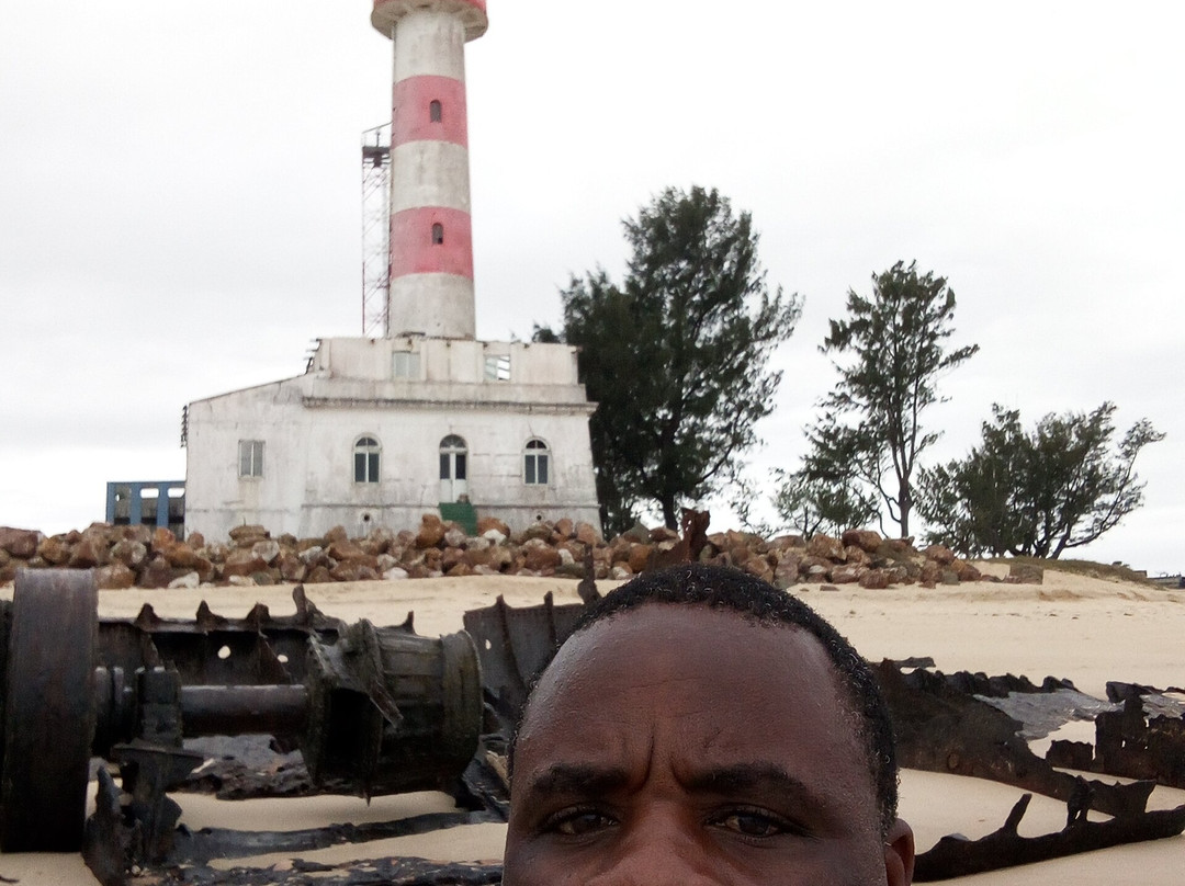 Macuti Lighthouse and Shipwreck-贝拉必去景点