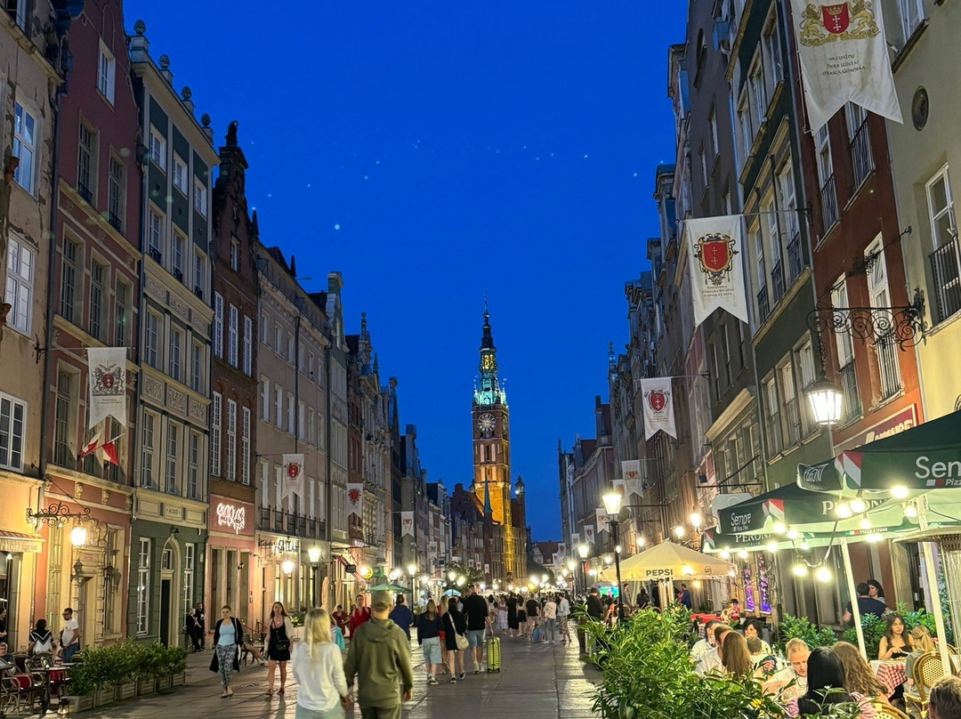 Długi Targ Square景点图片