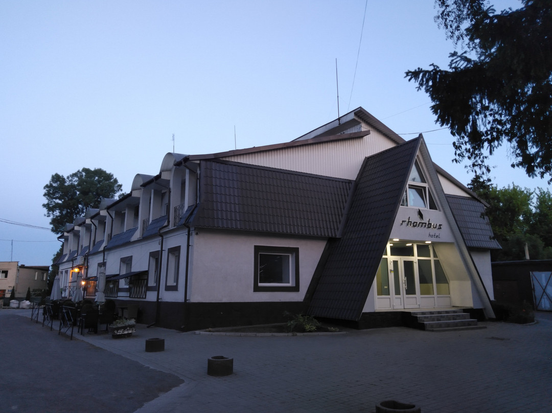 Rhombus Hotel主图