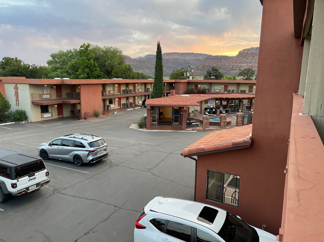 Best Western Red Hills主图