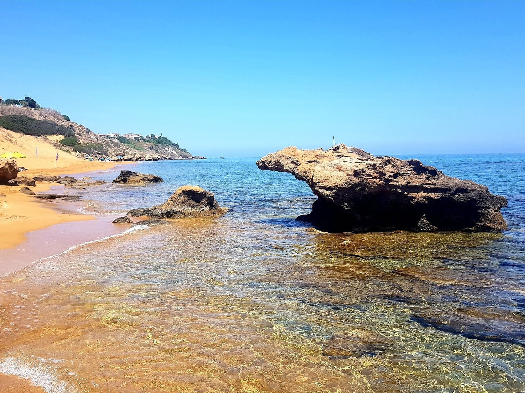 Spiaggia di Curmo-Capo Rizzuto必去景点