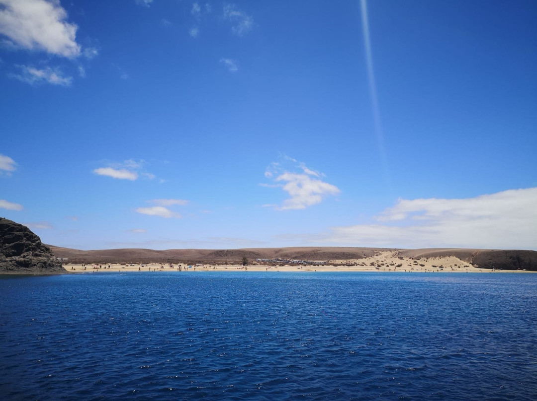 Papagayo Catamaran-布兰卡滩必去景点
