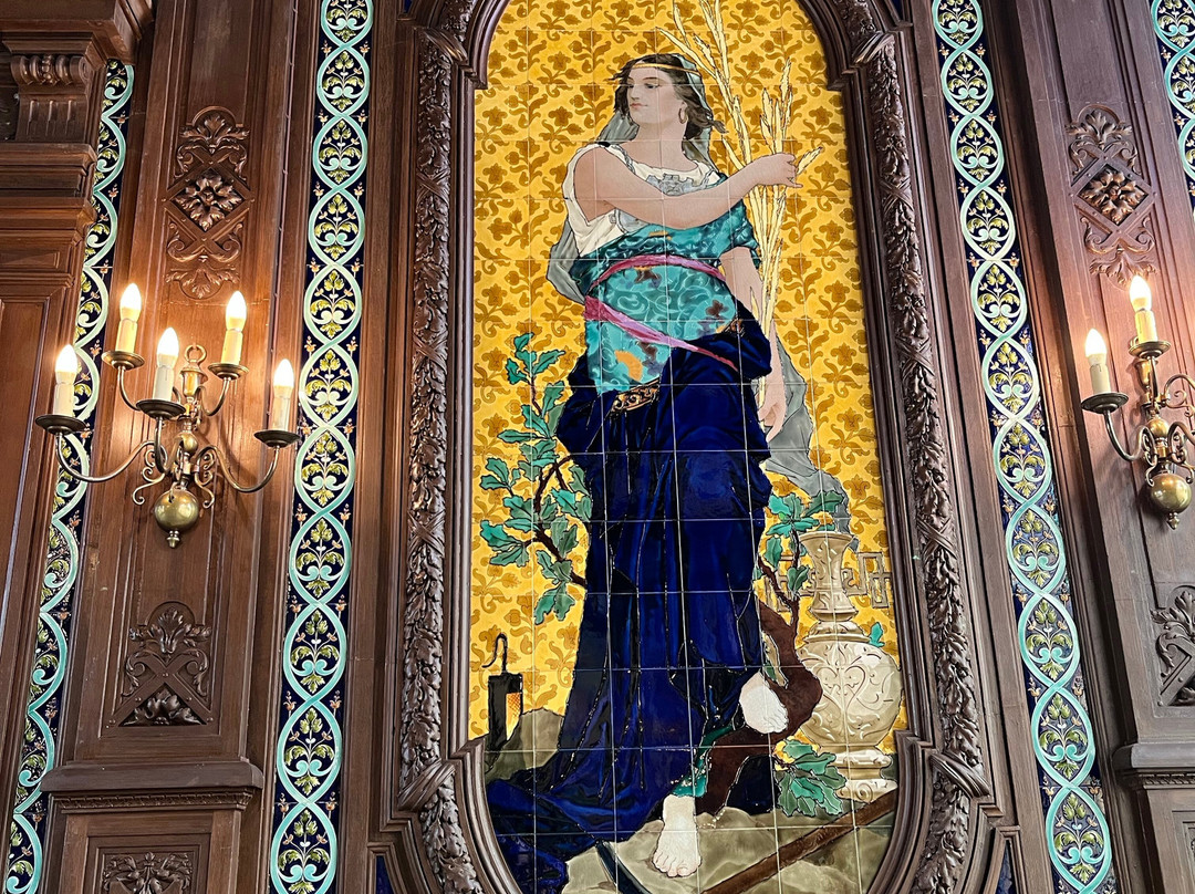 Musee de la Faience-萨尔格米纳必去景点