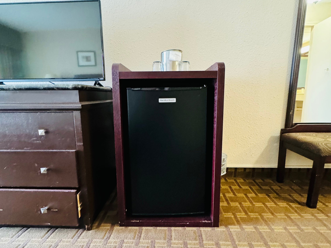 Radisson Hotel Louisville North主图