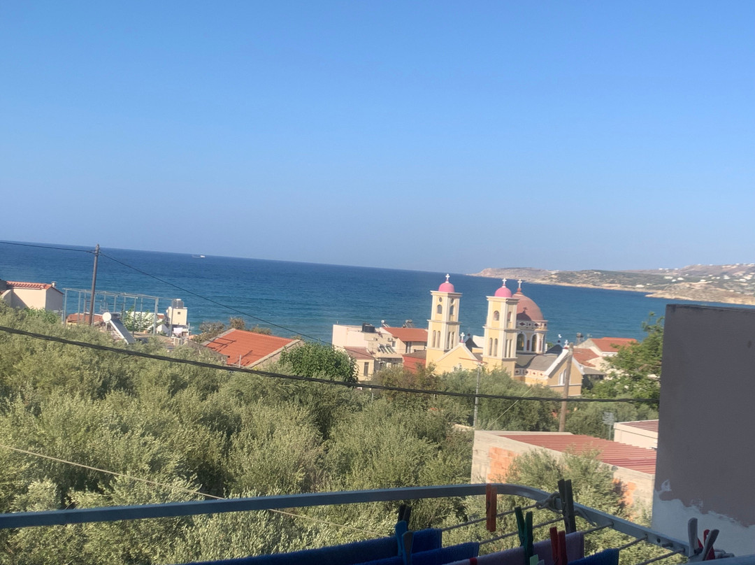 Erodios Apartments主图