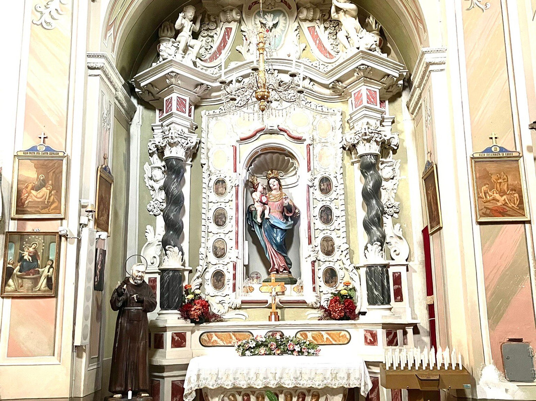 Chiesa di San Biagio-Montegrosso Pian Latte必去景点