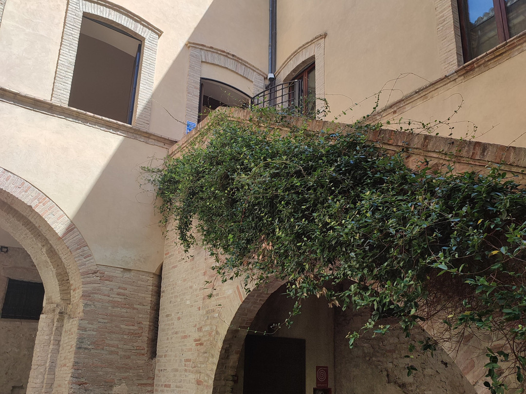 Castello Ducale di Crecchio景点图片