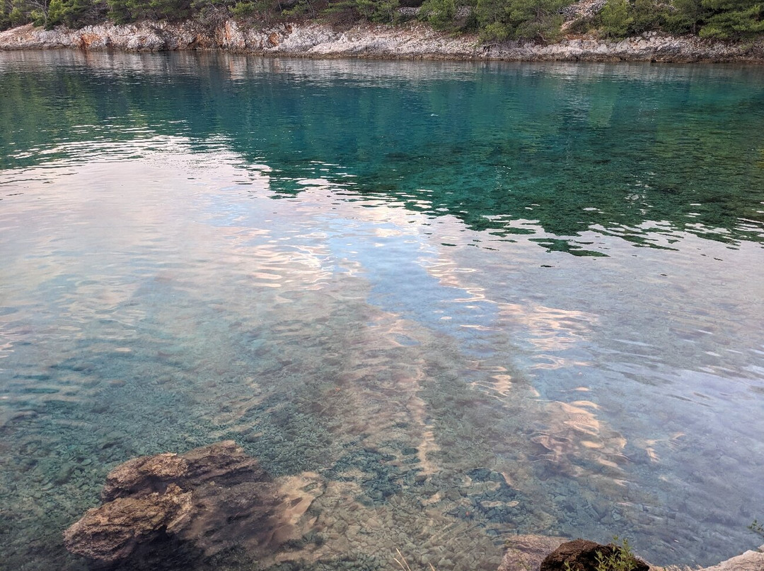 Valdarke Beach景点图片
