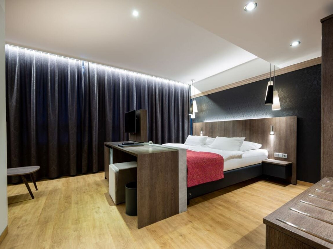 Kronenhotel Stuttgart主图