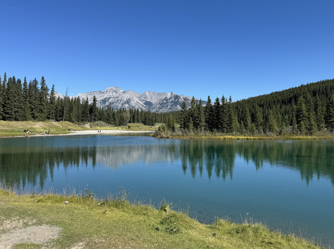 Johnson Lake景点图片