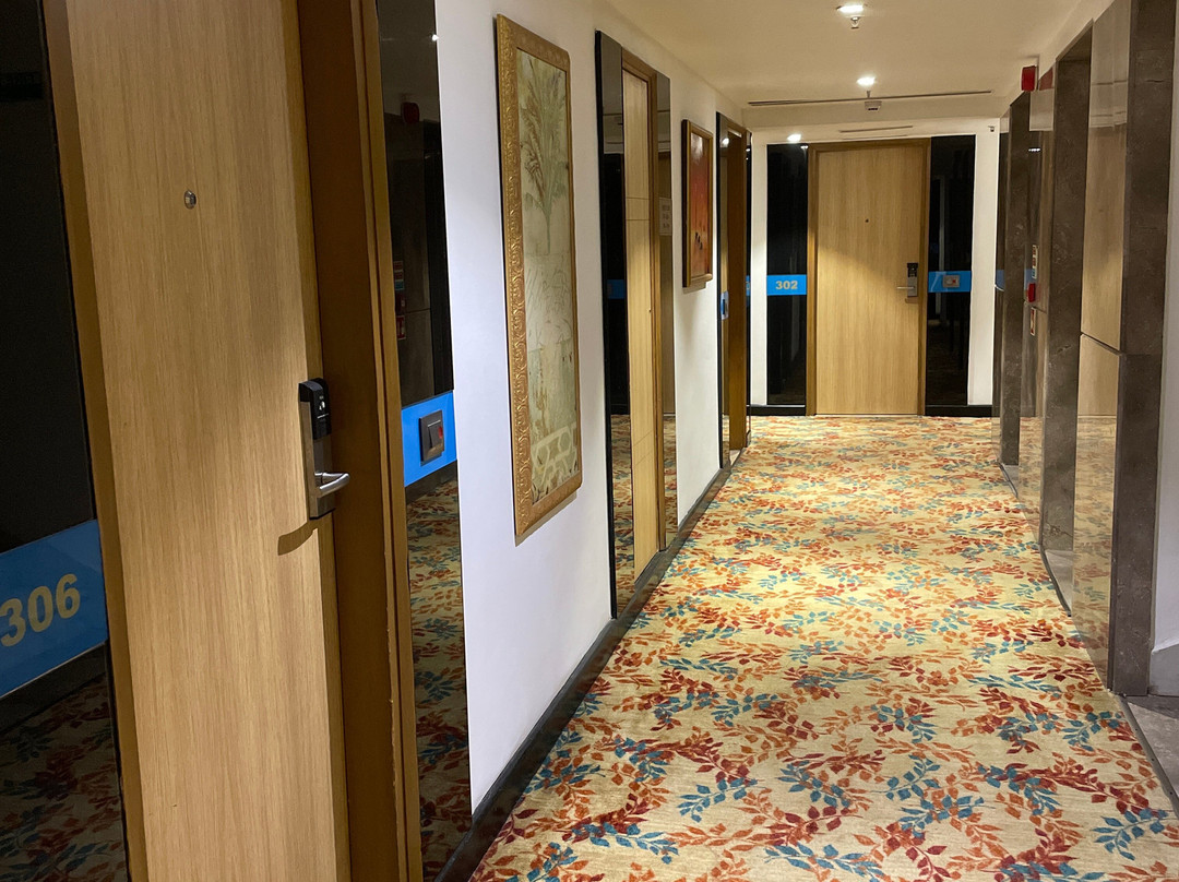 Nemesia City Center - Gurugram主图