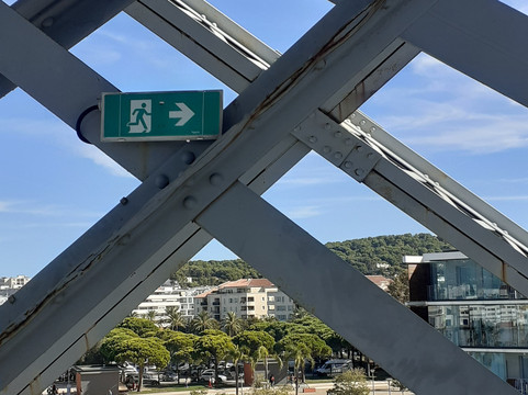 Le Pont de la Seyne-滨海拉塞纳必去景点