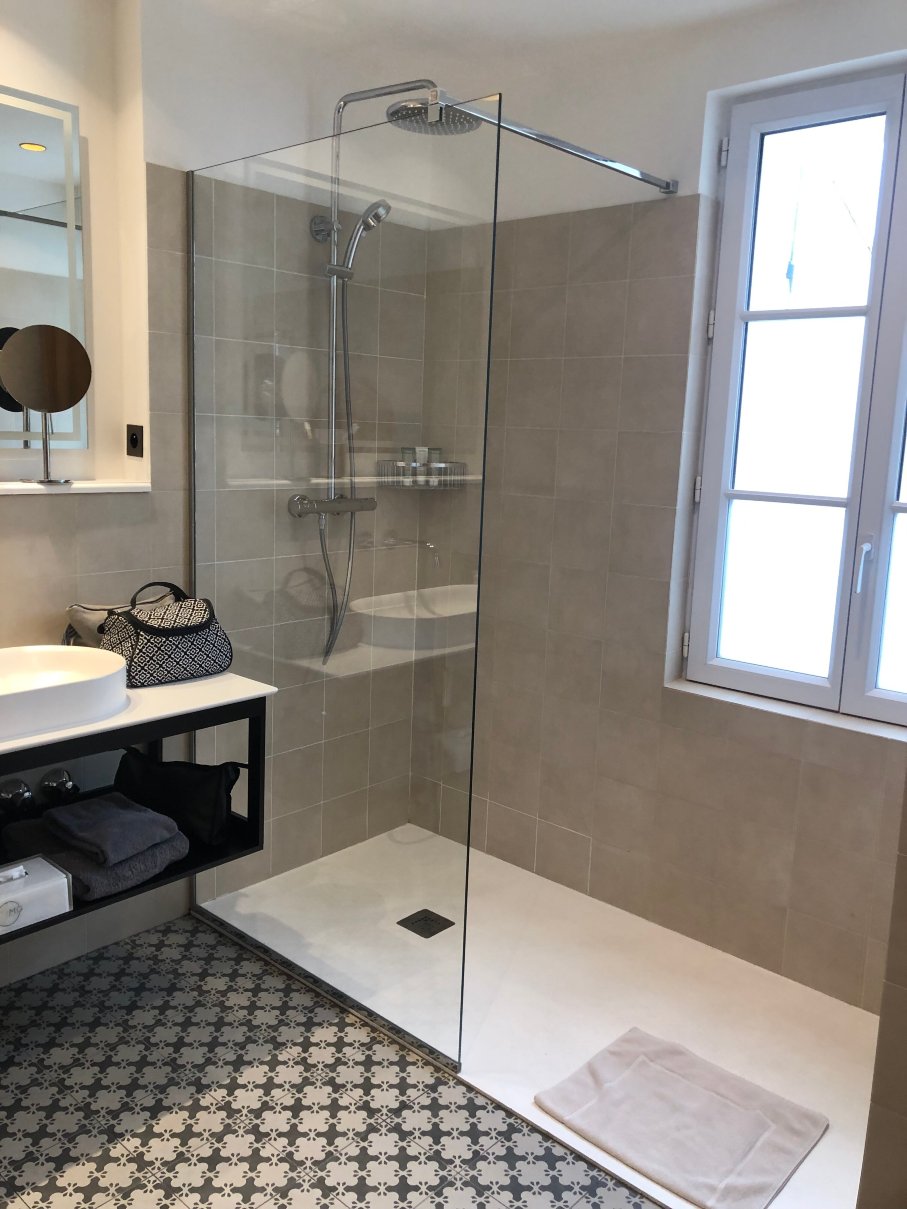 杰尔曼母亲酒店-客卧