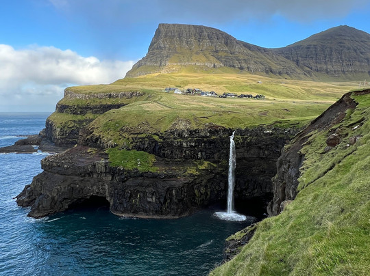 Mulafossur Waterfall-Vagar Island必去景点