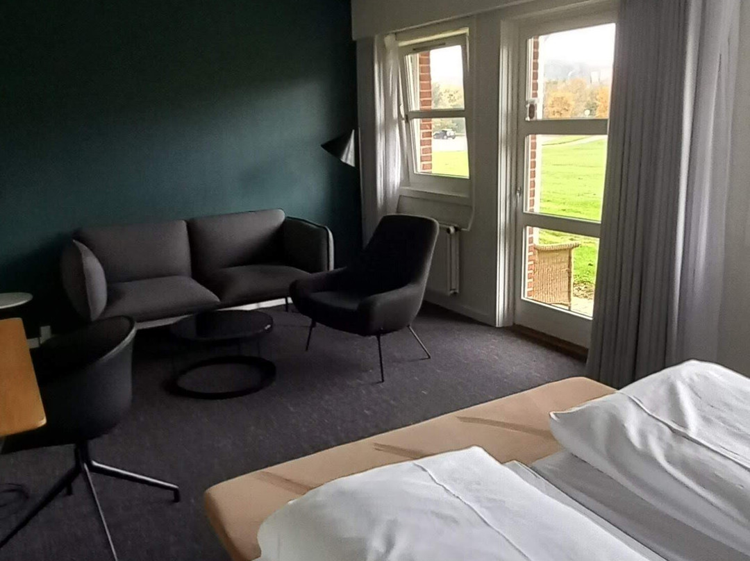 米泽尔法特克伦威尔酒店主图