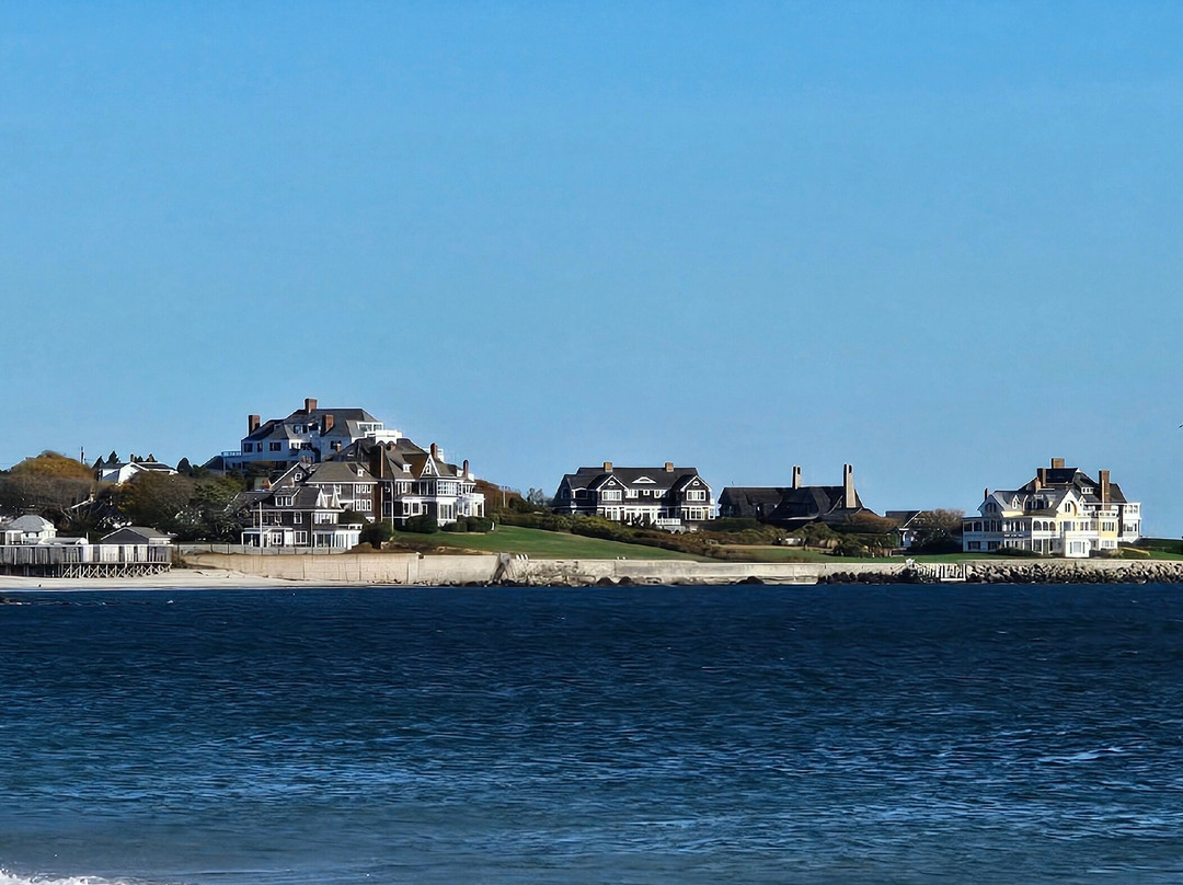 Dubois Beach景点图片