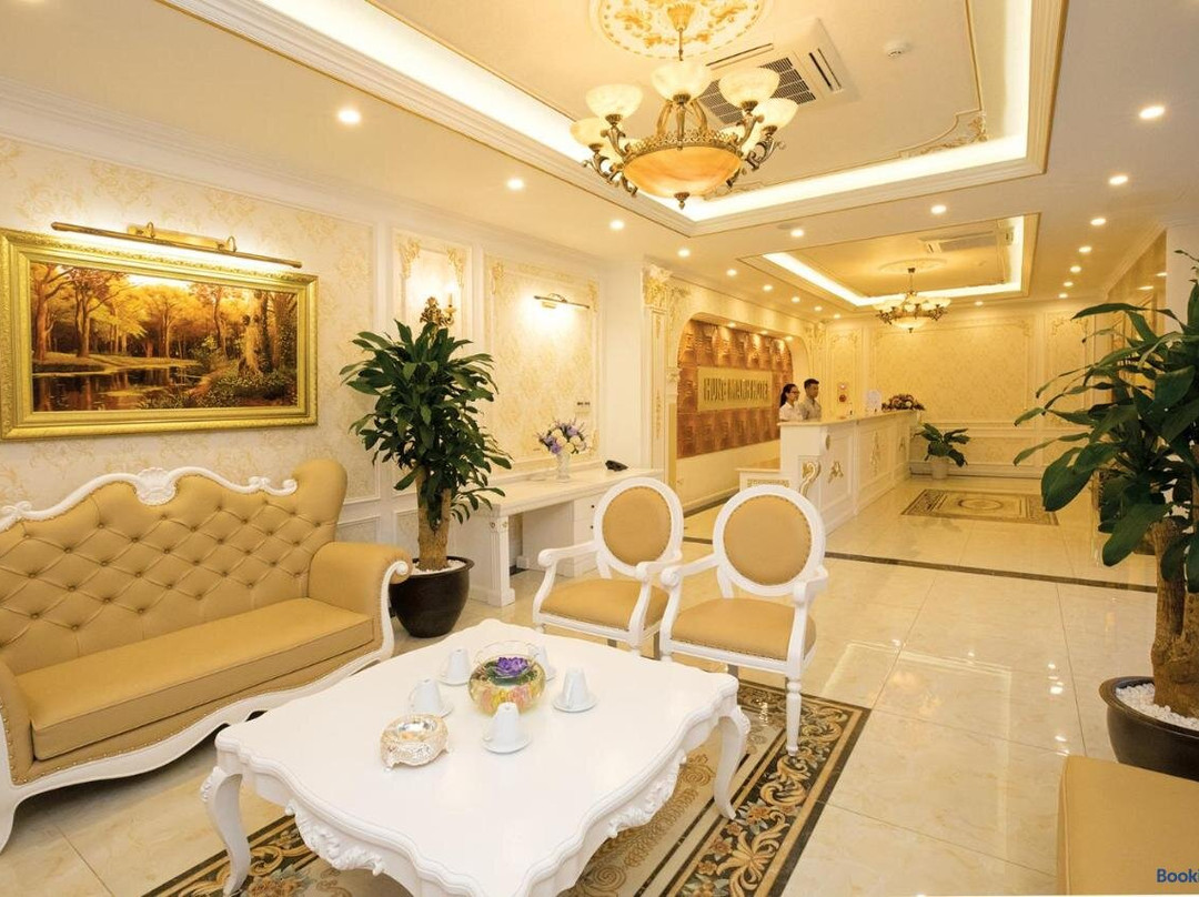 Hung Manh Plaza Hotel