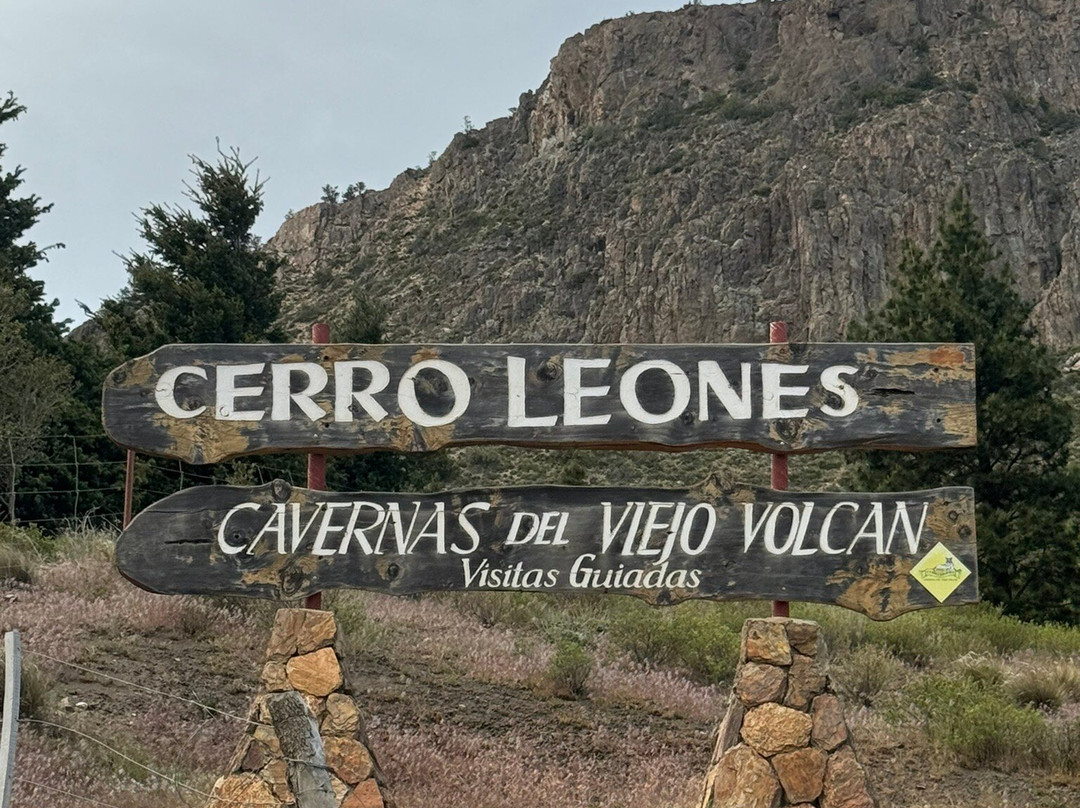 Cavernas del Viejo Volcan-圣卡洛斯-德巴里洛切必去景点